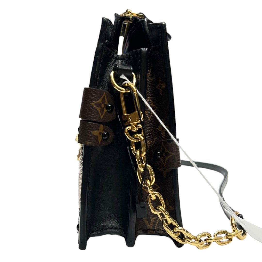 LOUIS VUITTON Monogram Canvas Soft Trunk Wallet Shoulder Bag Brown, Black Gold Hardware NJ131