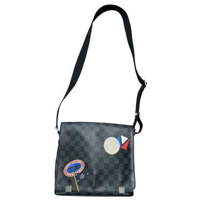 LOUIS VUITTON Damier Graphite District PM Shoulder Bag Black, Grey Silver Hardware NJ126