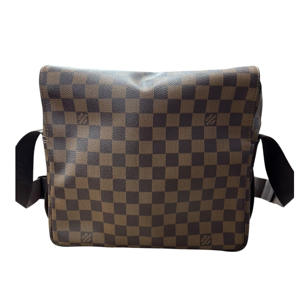 LOUIS VUITTON Damier Ebene Canvas Brooklyn MM Messenger Bag Brown Gold Hardware NJ117