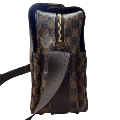 LOUIS VUITTON Damier Ebene Canvas Brooklyn MM Messenger Bag Brown Gold Hardware NJ117