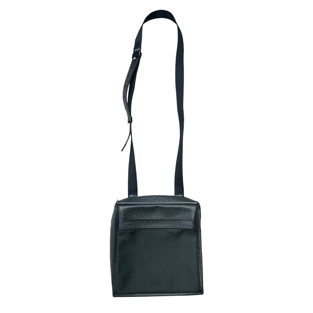 LOUIS VUITTON Grained Leather and Textile Compact Messenger Bag Shoulder Bag Black Silver Hardware NJ121