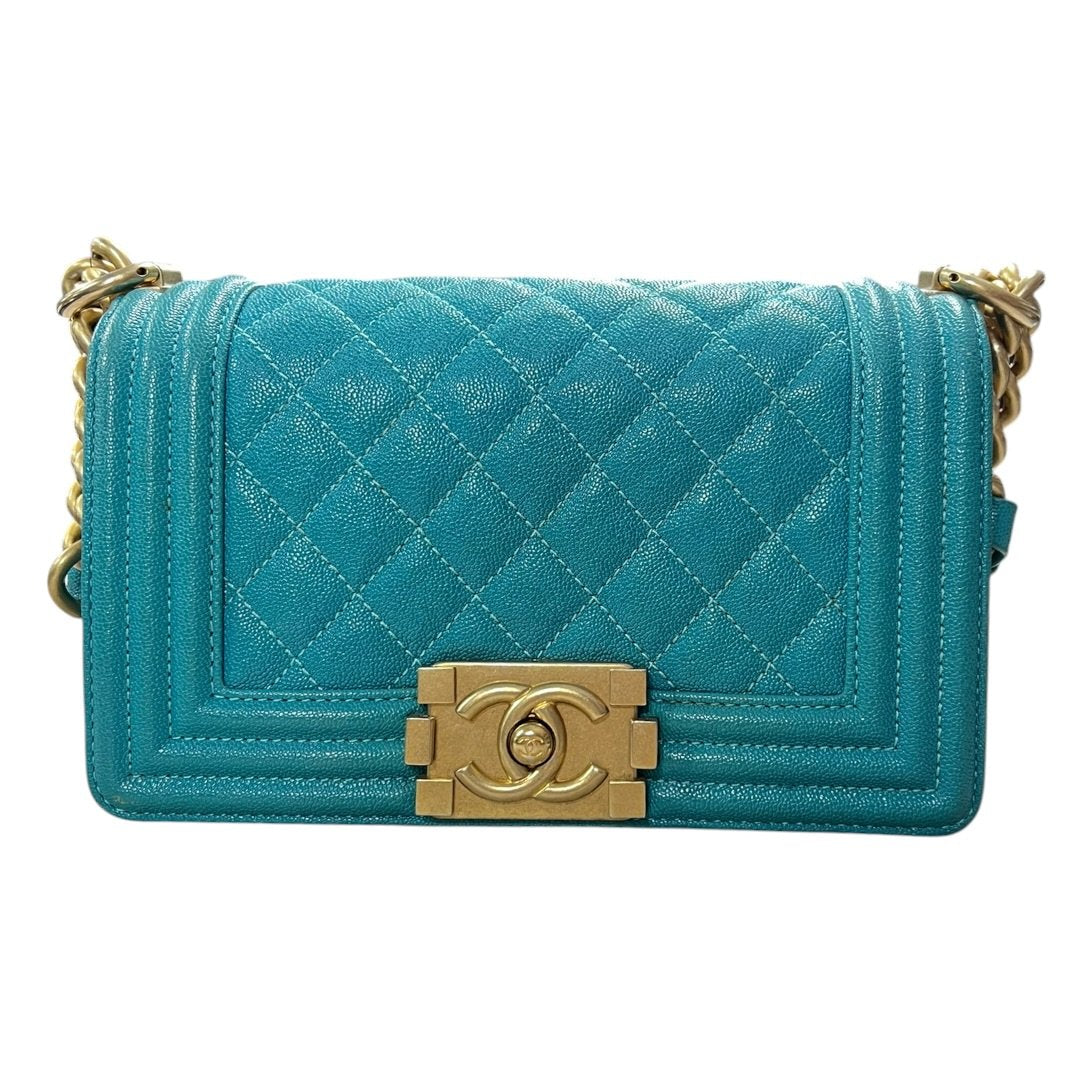 CHANEL Grained Calfskin Boy Bag Shoulder Bag Turquoise Gold Hardware CH2250