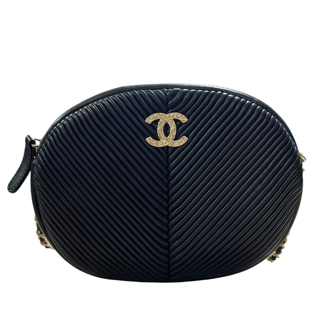 CHANEL Lambskin Round Camera Bag Shoulder Bag Black Gold Hardware CH2255