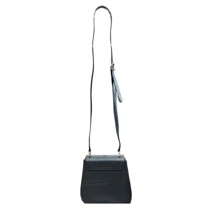 SALVATORE FERRAGAMO Leather Gancini Flap Shoulder Bag Shoulder Bag Black Silver Hardware TK57