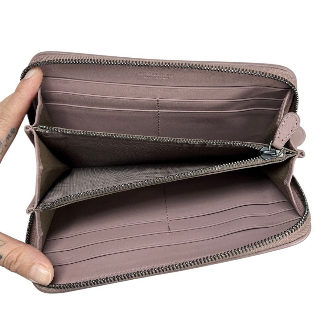 BOTTEGA VENETA Intrecciato Lambskin Intrecciato Zip-Around Wallet Wallet Dusty Pink Silver Hardware NJ165