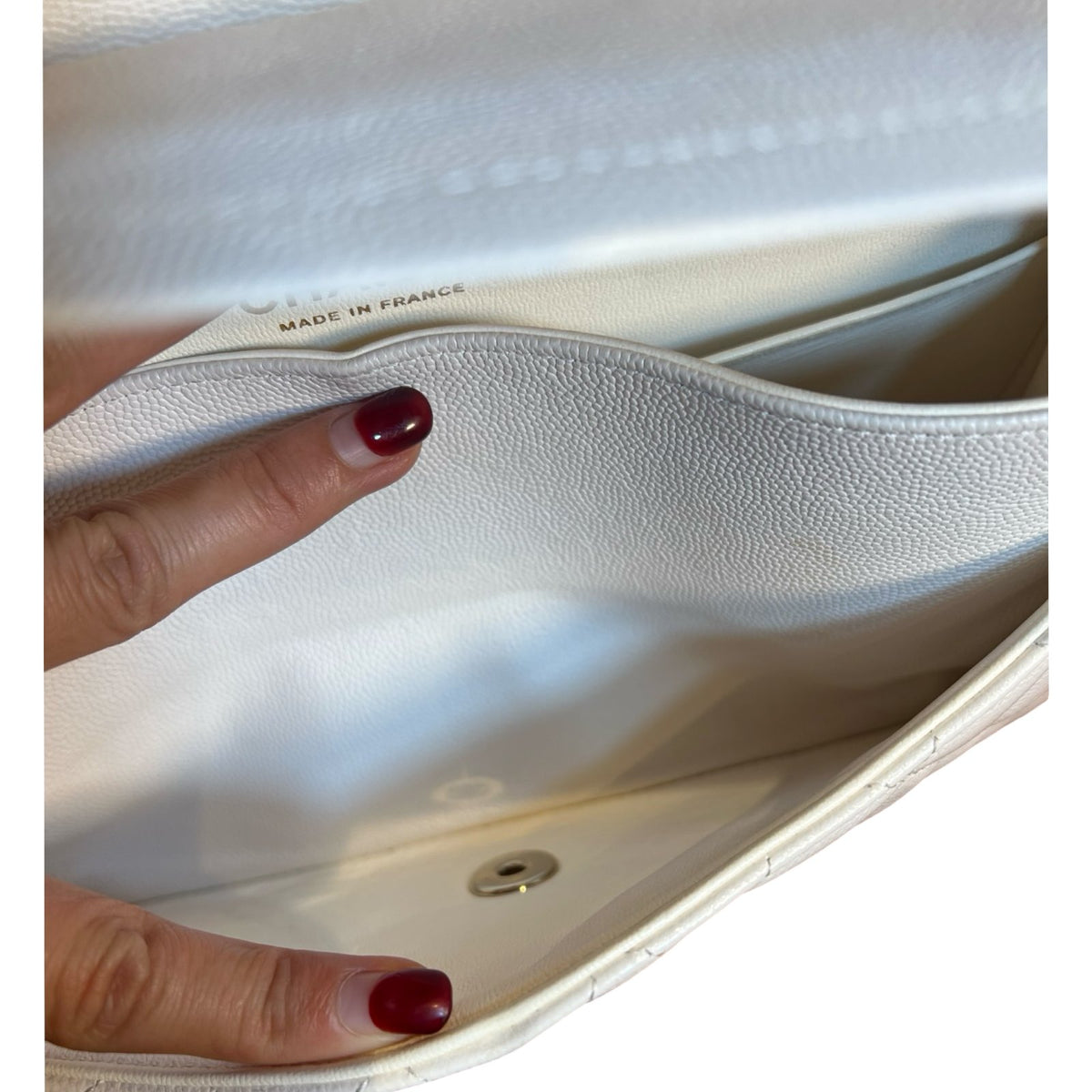 CHANEL Caviar Classic Flap Shoulder Bag White Gold Hardware Ch2264