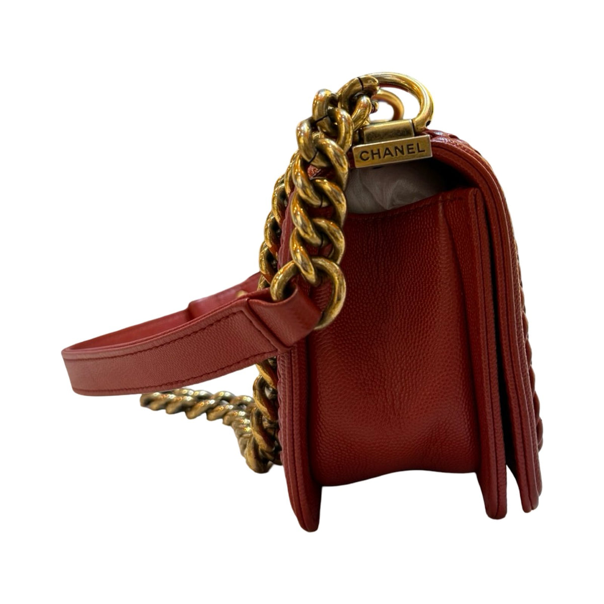 CHANEL Caviar Leather Boy Shoulder Bag Red Gold Hardware Ch2265