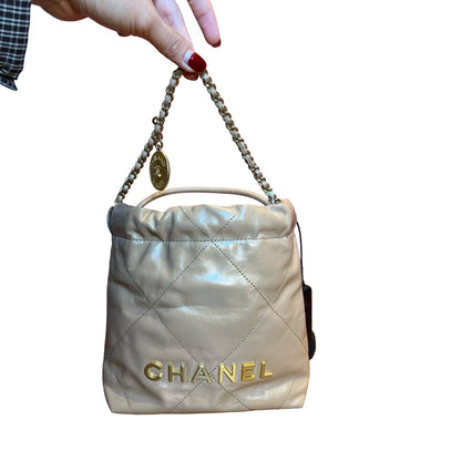 CHANEL Calfskin Chanel 22 Shoulder Bag Beige Gold Hardware Ch2278