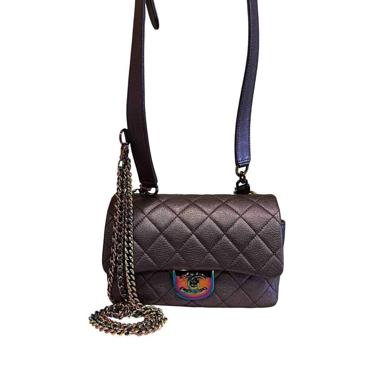 CHANEL Caviar Leather Classic Flap Shoulder Bag Iridescent Metallic Purple Iridescent Hardware Ch2291