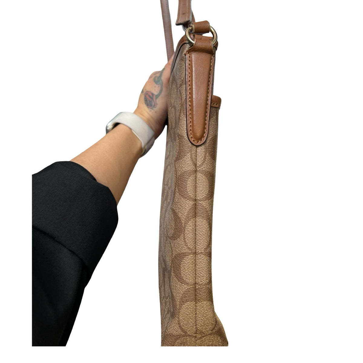 COACH Signature Coated Canvas Signature Crossbody Bag Crossbody Bag Brown Gold Hardware Co43