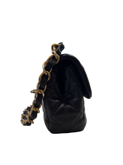 CHANEL Lambskin Mini Classic Flap Bag Shoulder Bag Black Gold Hardware Ch2294