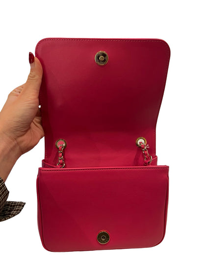 CHANEL Calfskin Embossed CC Flap Bag Shoulder Bag Fuchsia Gold Hardware Ch2297