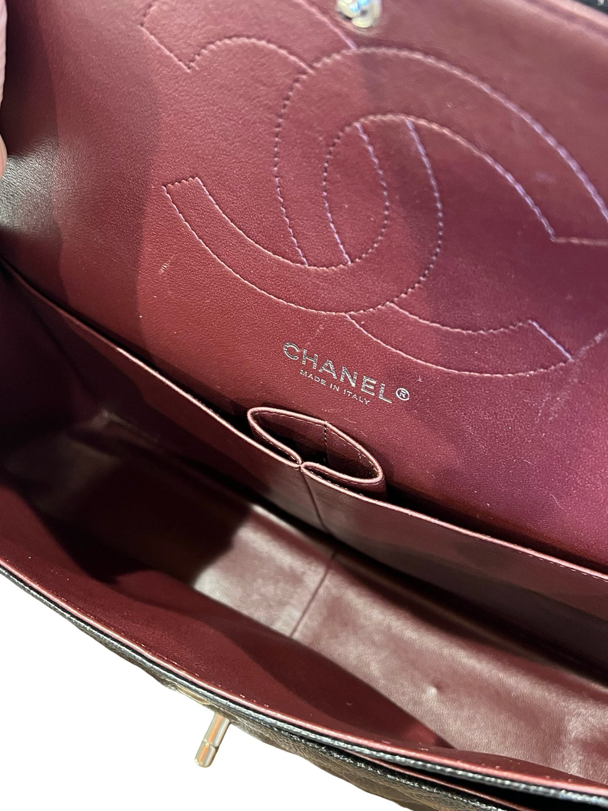 CHANEL Caviar Classic Flap Jumbo Shoulder Bag Black Silver Hardware Ch2300