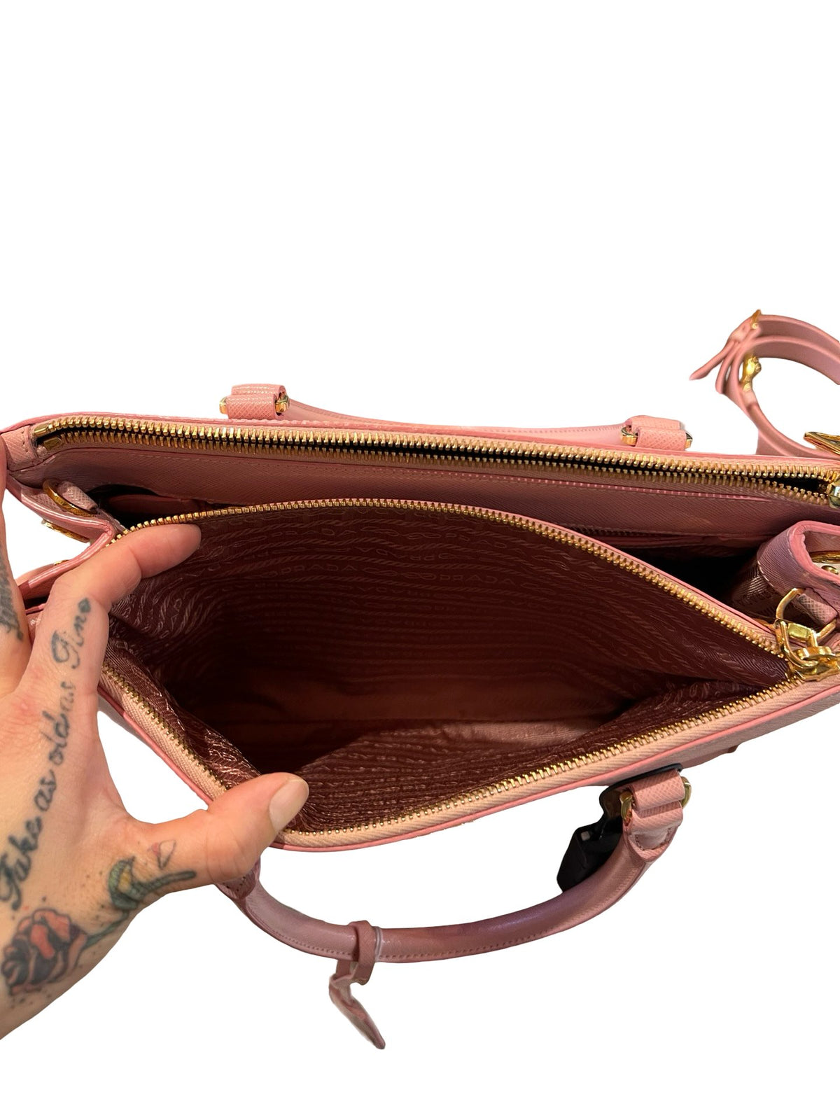 NJ Saffiano Galleria Bag Handbag Pink Gold Hardware Nj180