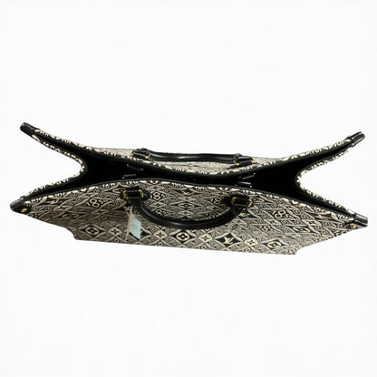 LOUIS VUITTON Monogram Jacquard Tote Bag LO2146