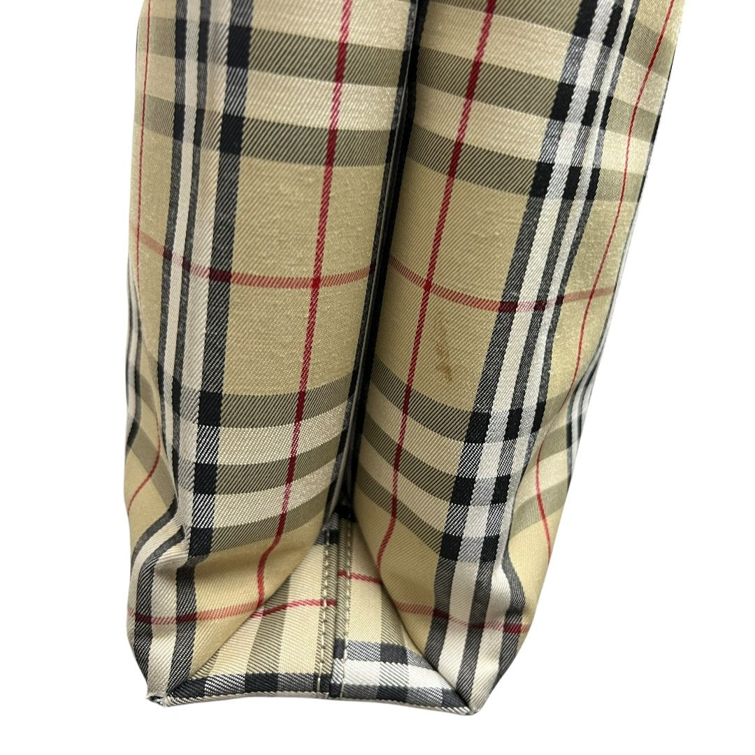 BURBERRY Nova Check Nova Check Tote Bag Tote Beige, Black, Red, White Silver Hardware BU990