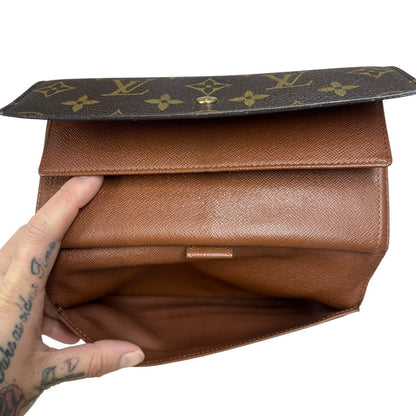 LOUIS VUITTON Monogram Portefeuille Sarah Wallet Brown Gold Hardware LO2174