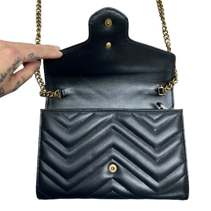 GUCCI Leather GG Marmont Matelassé Chain Wallet Wallet on Chain Black Gold Hardware Gu603