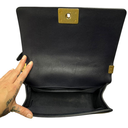 CHANEL Calfskin Boy Bag Shoulder Bag Navy Blue Aged Gold-tone Hardware CH2257