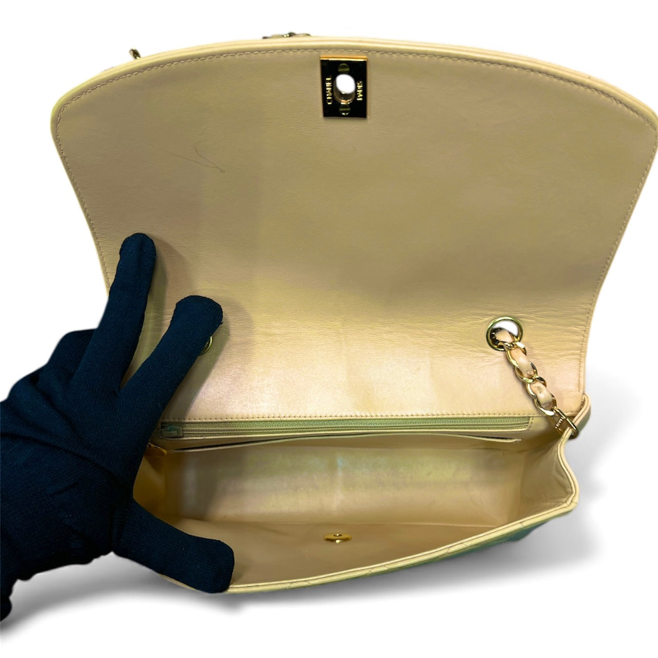 CHANEL Matelasse Diana Chain Shoulder Bag CH2038