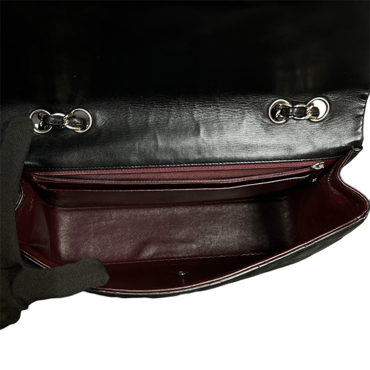 CHANEL Matelasse Classic Chain Shoulder Bag CH2028