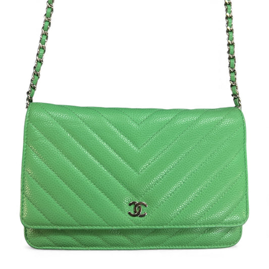CHANEL Green Chain Wallet Shoulder Bag CH2026