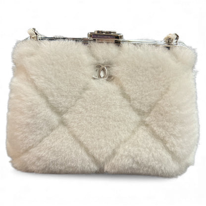 CHANEL Fur Mini Shoulder Pouch CH1995