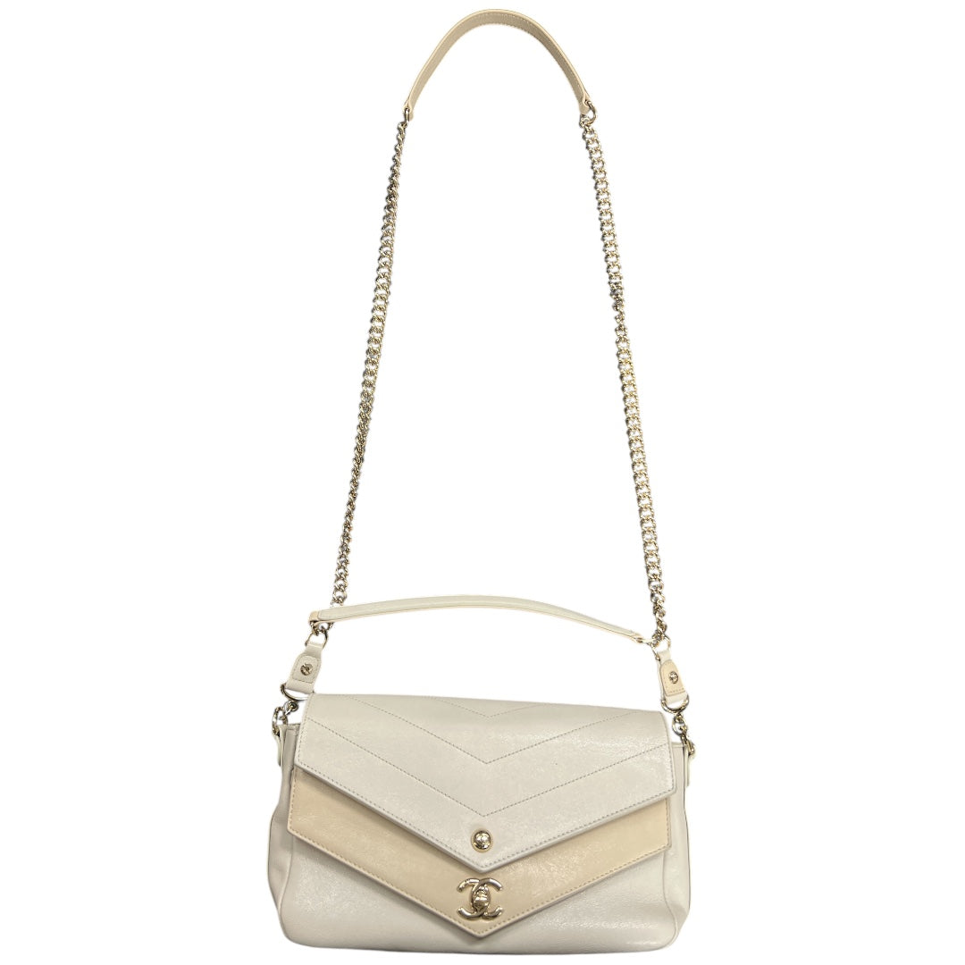 CHANEL White Leather 2-Way Shoulder Bag CH1957
