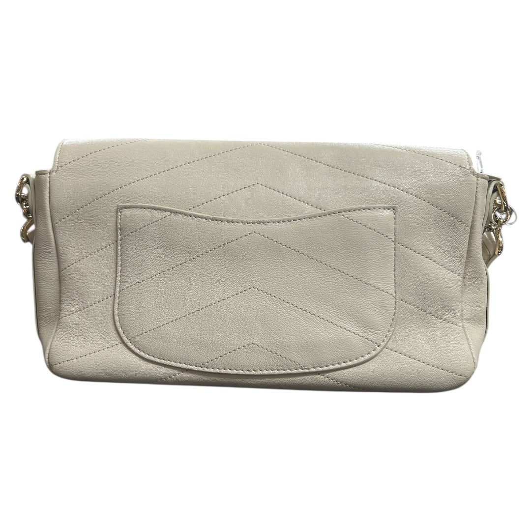 CHANEL White Leather 2-Way Shoulder Bag CH1957