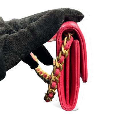 CHANEL Pink Matelassé Leather Chain Wallet CH1944