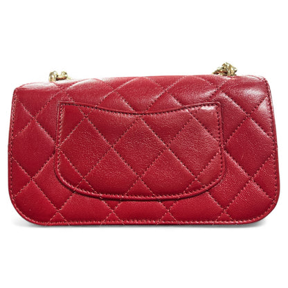 CHANEL Red Tweed Shoulder Bag CHANGED 1943