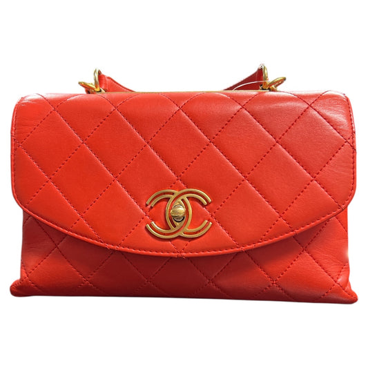 CHANEL Matelasse Lambskin 2-Way Handbag CH1941