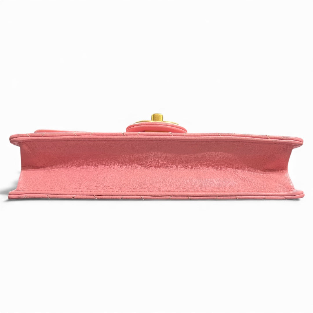 CHANEL Matelassé Pink Shoulder Bag CH1937