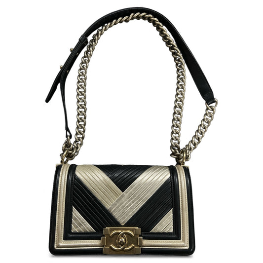 CHANEL Chain Shoulder Bag Black/Gold CH1910