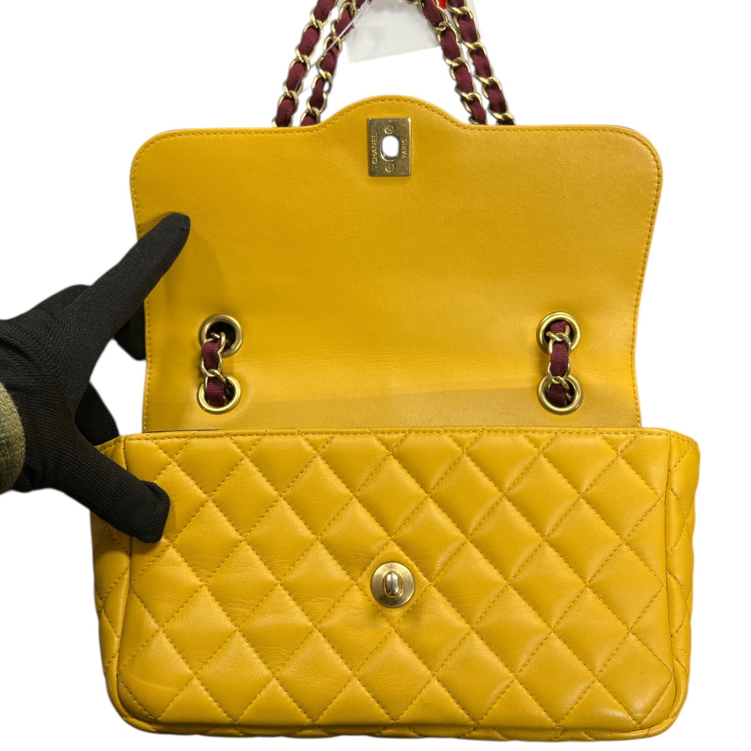 CHANEL Mustard &amp; Purple Chain Shoulder Bag CH1830