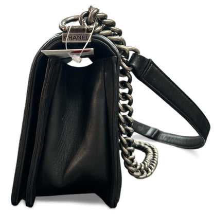 CHANEL Black Leather and Fur Chain Shoulder Bag CH1730