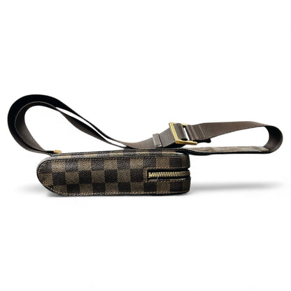 LOUIS VUITTON Jeronimos Body Bag LO2137