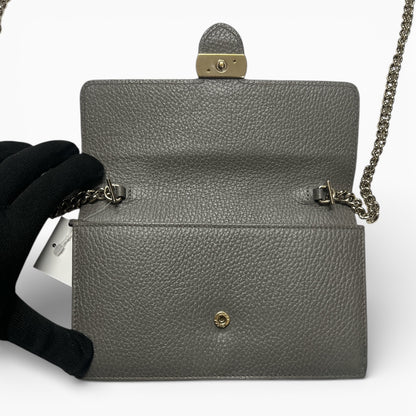 GUCCI Chain Wallet Gu537
