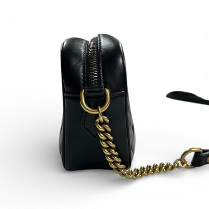 GUCCI GG Marmont Mini Camera Bag Gu533