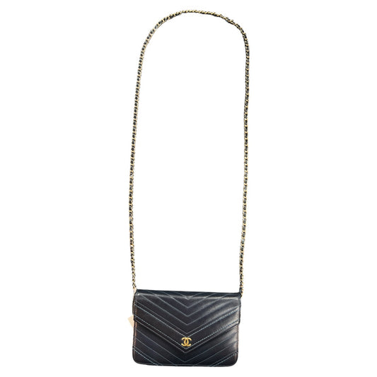 CHANEL Chevron V-Stitch Chain  Shoulder Bag CH2052