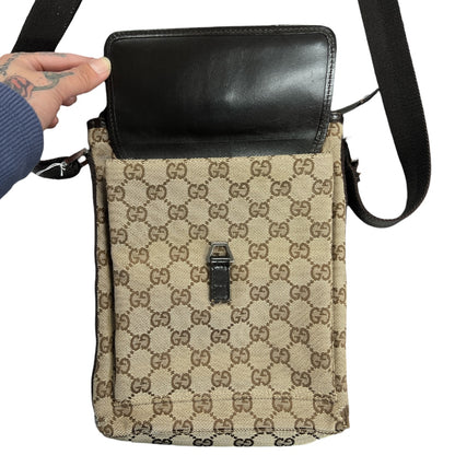 GUCCI GG Canvas Crossbody Shoulder Bag Beige  GU560