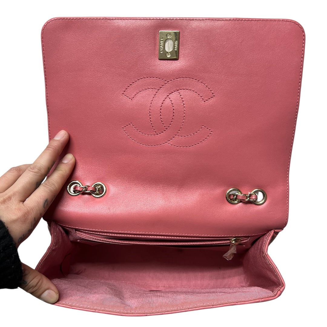 CHANEL Chevron V Stitch Chain Shoulder Bag Pink  CH2092