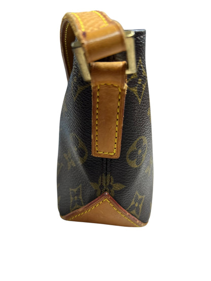 LOUIS VUITTON Monogram Trotteur Shoulder Bag Crossbody Brown Canvas LO2263