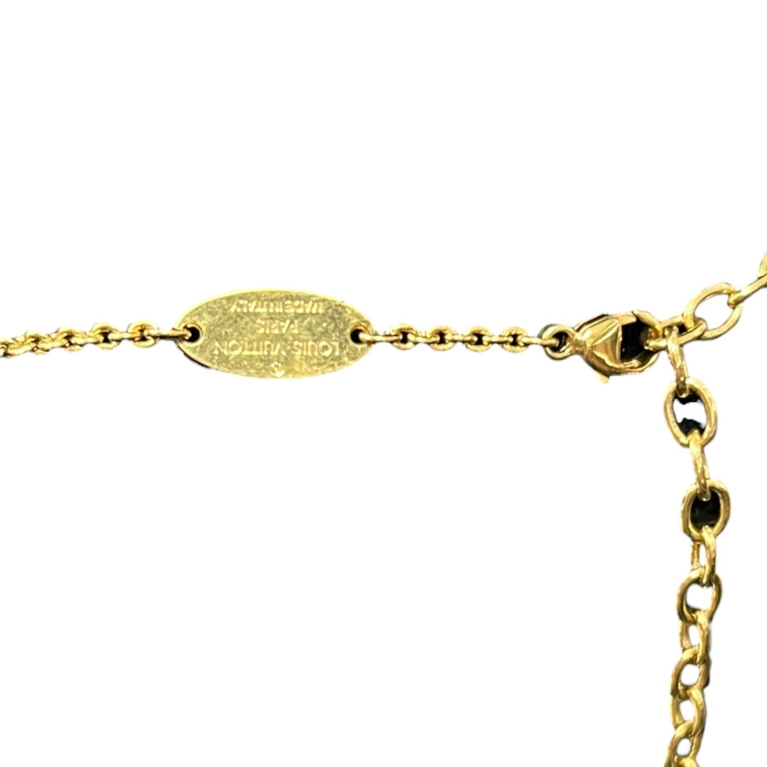 LOUIS VUITTON Essential V Necklace Gold-tone 45cm LO2053
