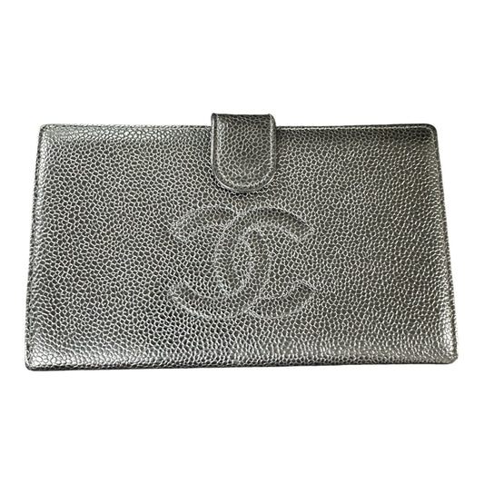 Authentic Chanel Caviar Leather CC Logo Kiss Lock Long Wallet Black CH2067
