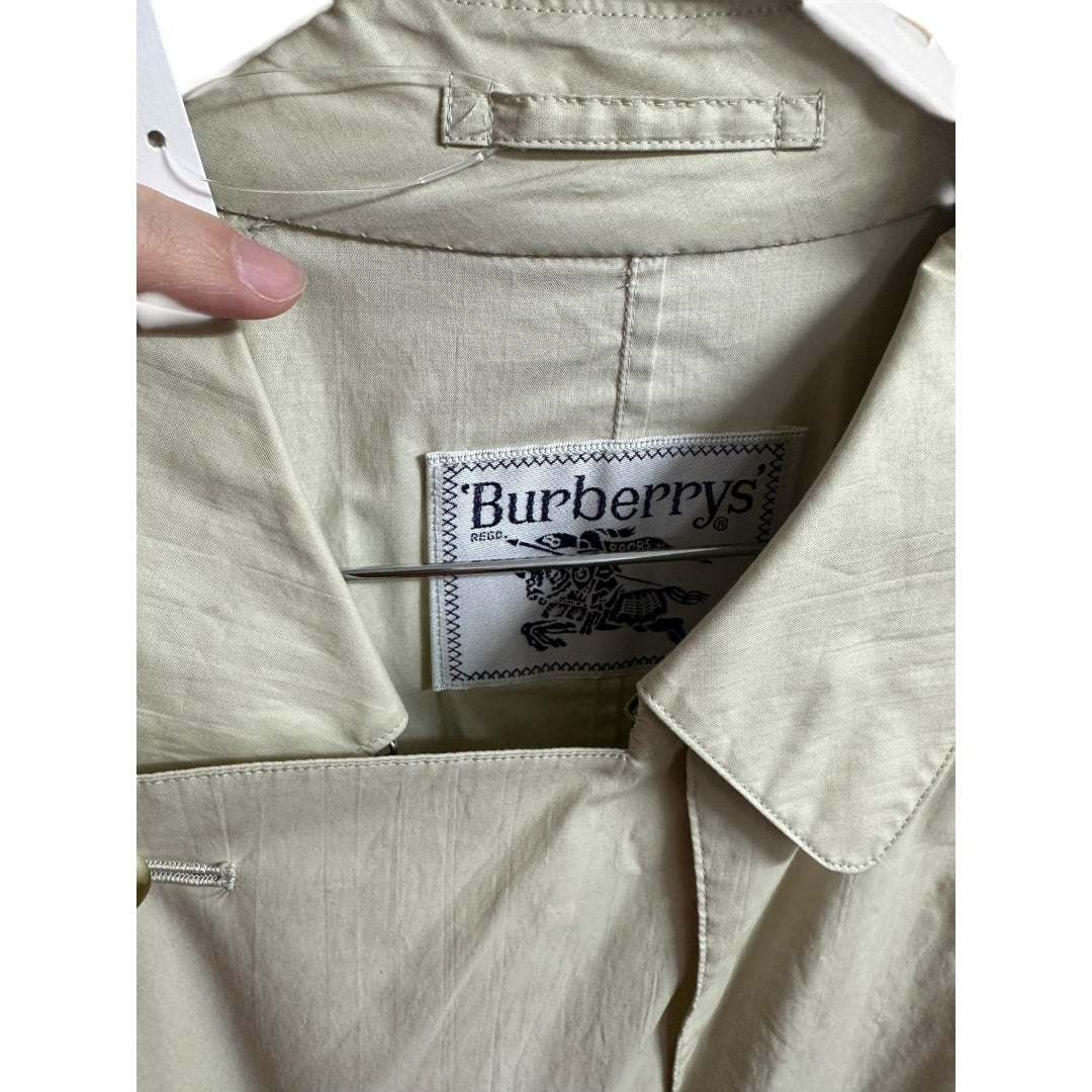 Authentic Burberrys Vintage Single Breasted Trench Coat Light