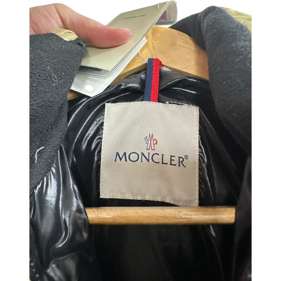 Authentic Moncler Shiny Khaki Green Hooded Down Jacket MO213
